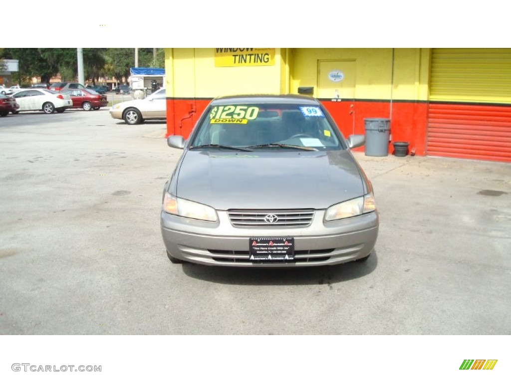 1999 Camry CE - Cashmere Beige Metallic / Oak photo #1