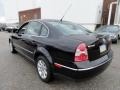 Black - Passat GLS Sedan Photo No. 10