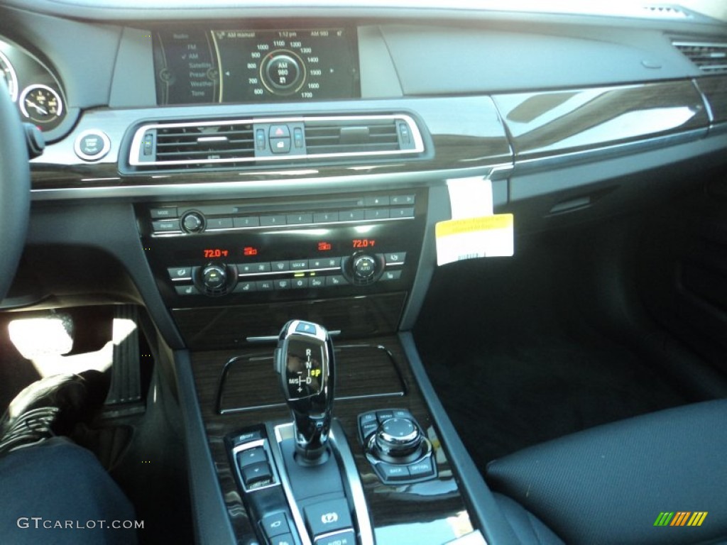 2012 7 Series 750Li Sedan - Black Sapphire Metallic / Black photo #15