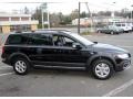 Black - XC70 AWD Photo No. 4