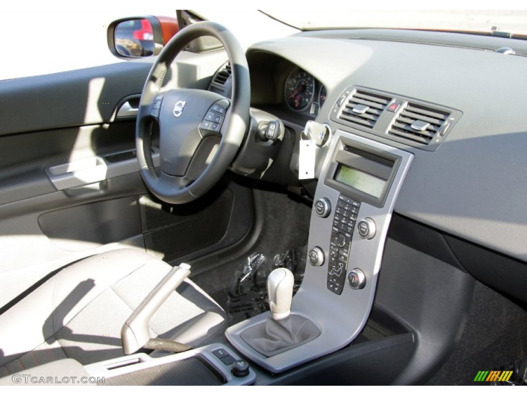 2011 C30 T5 - Orange Flame Metallic / Off Black T-Tec photo #5