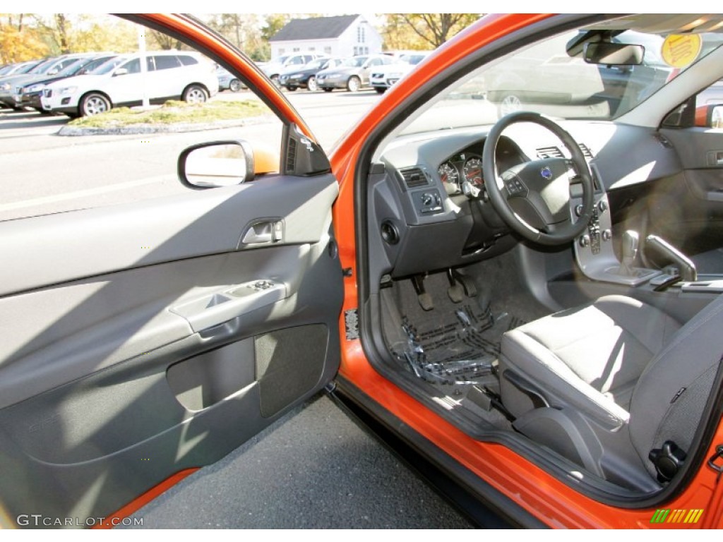 2011 C30 T5 - Orange Flame Metallic / Off Black T-Tec photo #11