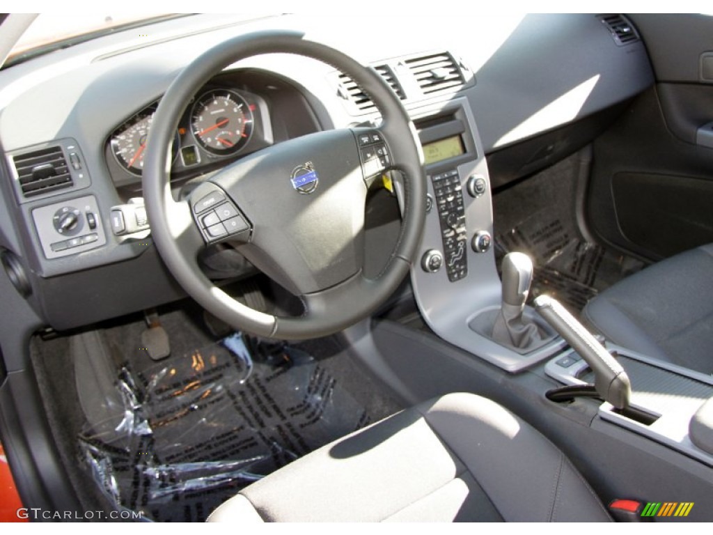 2011 Volvo C30 T5 Dashboard Photos