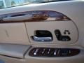 2001 Light Parchment Gold Metallic Lincoln Town Car Signature  photo #22