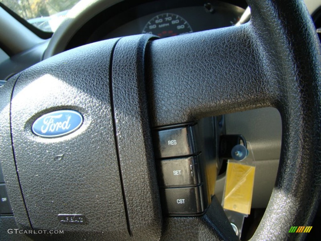 2007 F150 XL SuperCab - Oxford White / Medium Flint photo #23