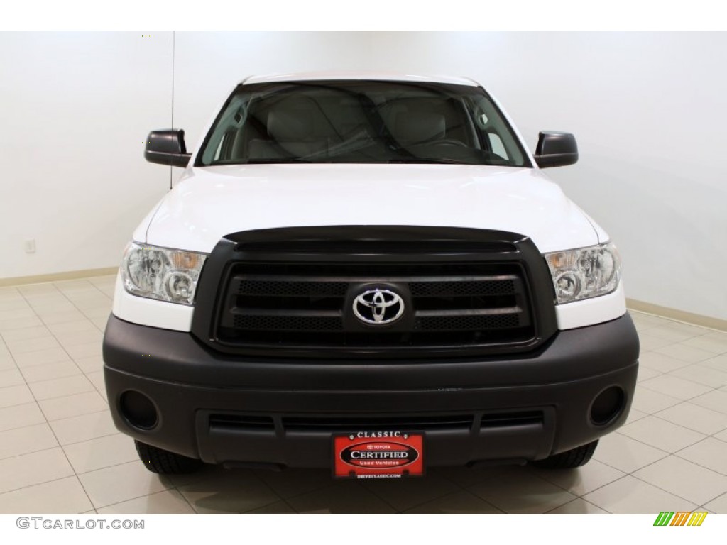 2010 Tundra Double Cab 4x4 - Super White / Graphite Gray photo #2