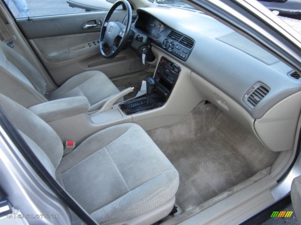 Ivory Interior 1997 Honda Accord SE Sedan Photo #56916121