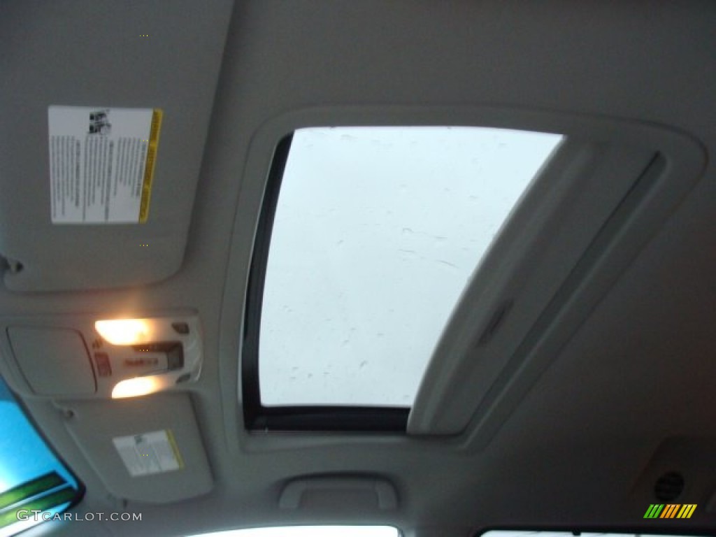 2011 Sienna XLE AWD - Predawn Gray Mica / Light Gray photo #8