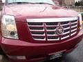 Red-E - Escalade ESV AWD Photo No. 14