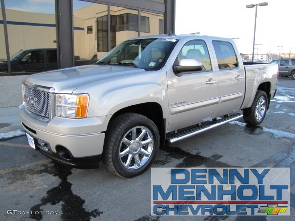 Silver Birch Metallic GMC Sierra 1500