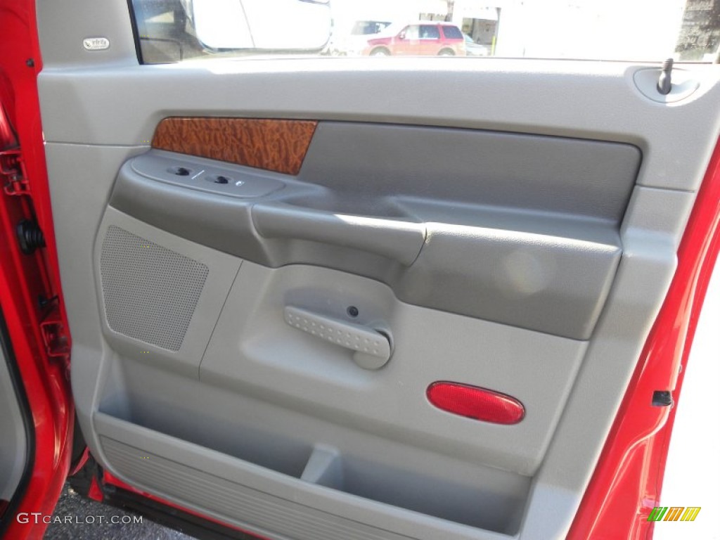 2006 Ram 2500 SLT Quad Cab 4x4 - Flame Red / Medium Slate Gray photo #9