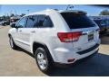 Stone White - Grand Cherokee Laredo Photo No. 3