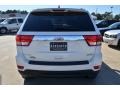 Stone White - Grand Cherokee Laredo Photo No. 4