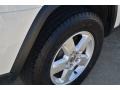 Stone White - Grand Cherokee Laredo Photo No. 8