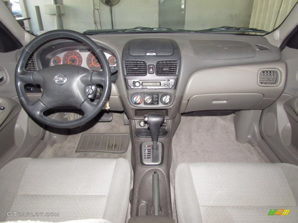 2002 Sentra SE-R - Vibrant Blue Metallic / Stone photo #13
