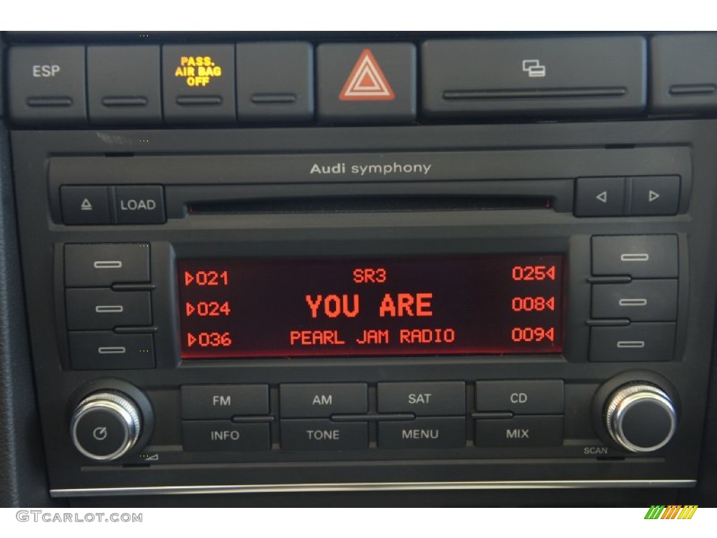 2009 Audi A4 2.0T Cabriolet Audio System Photo #56931568