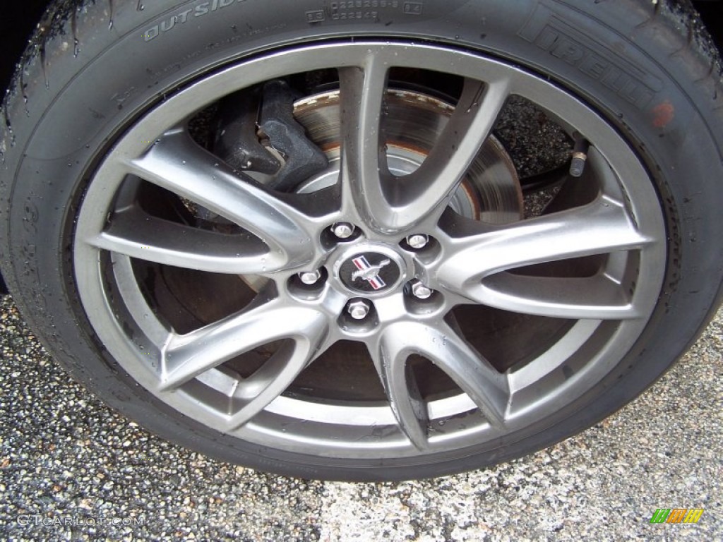 2011 Ford Mustang GT Premium Coupe Wheel Photo #56933167