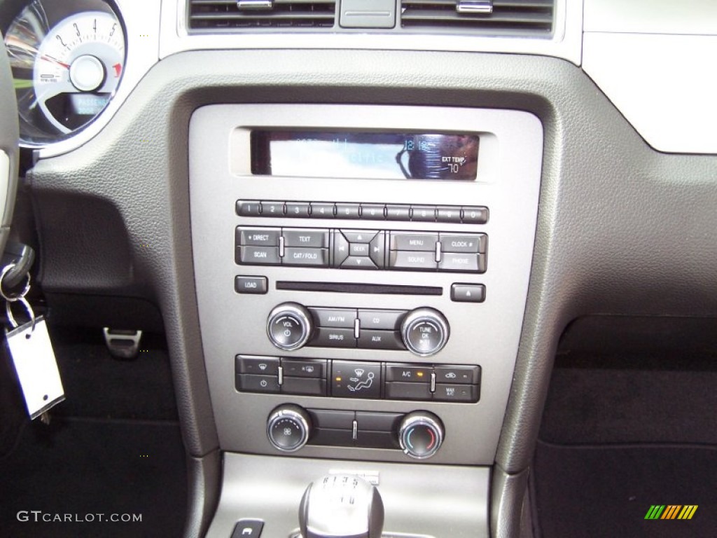 2011 Mustang GT Premium Coupe - Sterling Gray Metallic / Charcoal Black photo #8