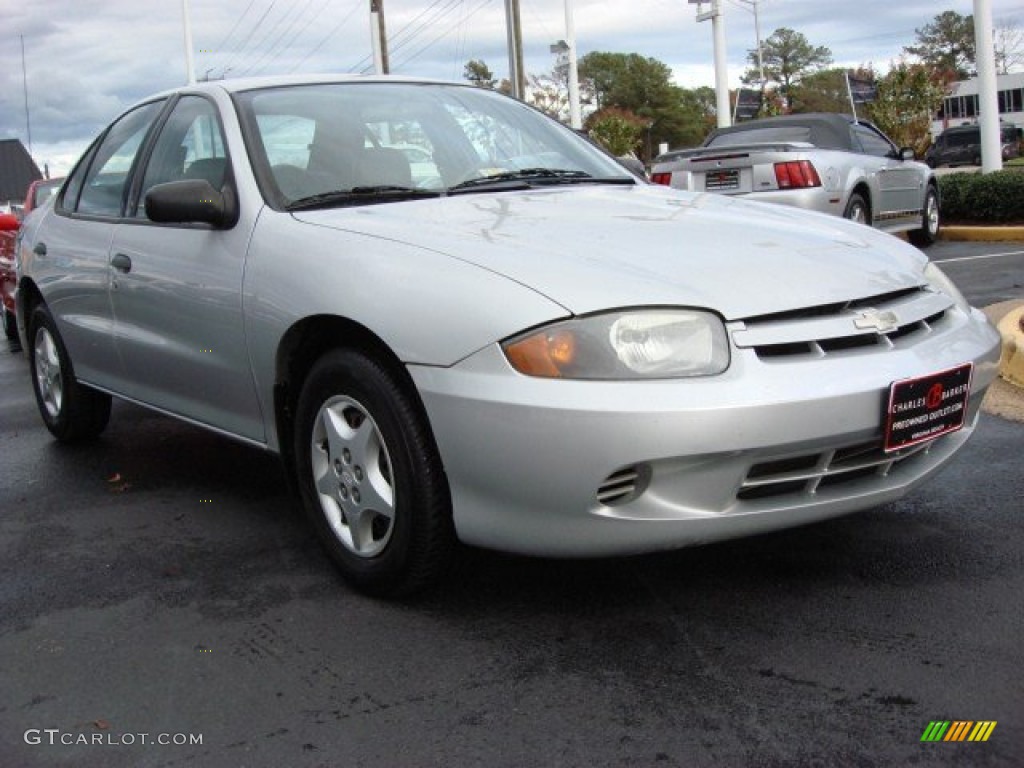 2004 Cavalier Sedan - Ultra Silver Metallic / Graphite photo #1