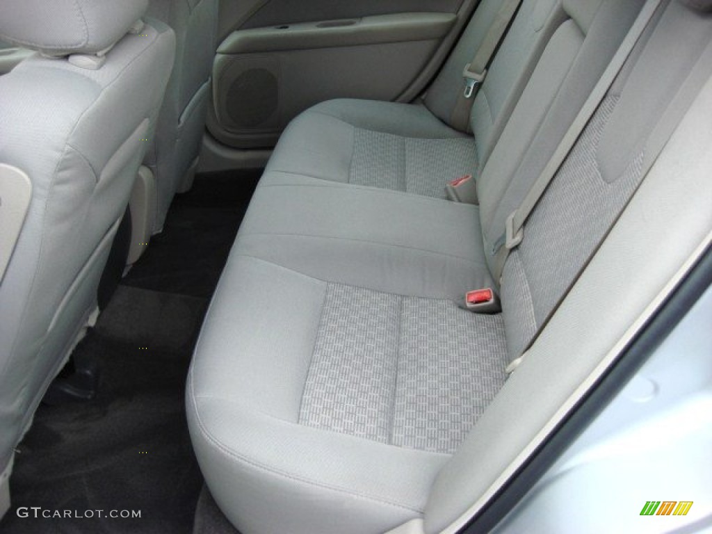 2010 Fusion SE V6 - Brilliant Silver Metallic / Medium Light Stone photo #12