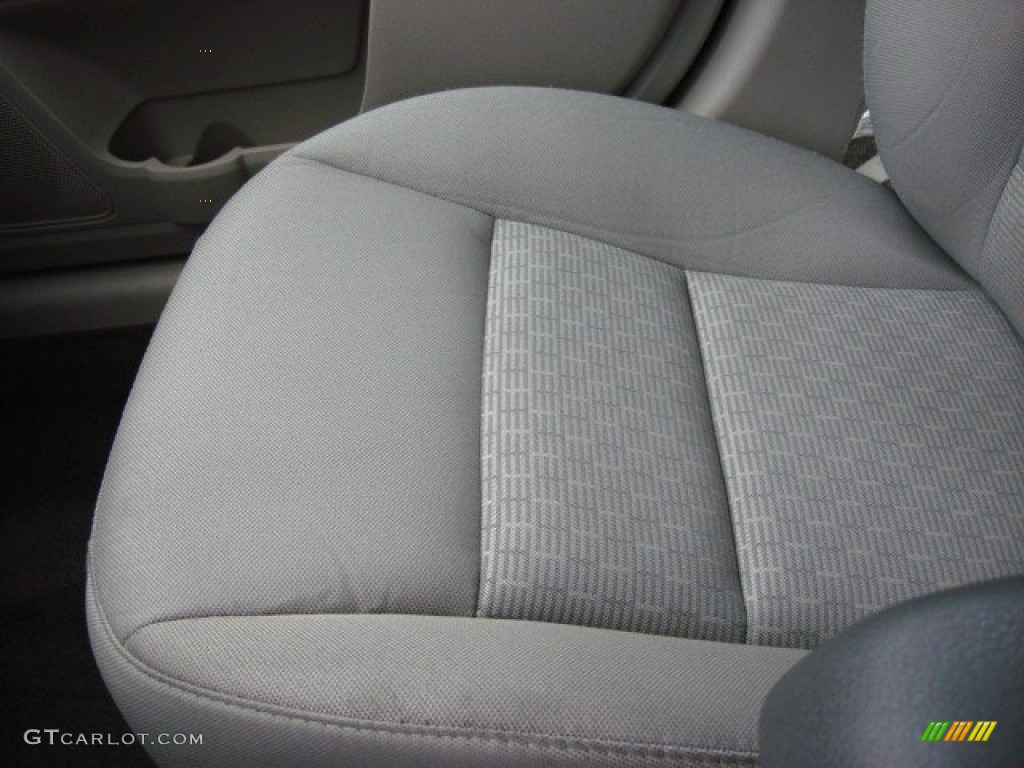 2010 Fusion SE V6 - Brilliant Silver Metallic / Medium Light Stone photo #19