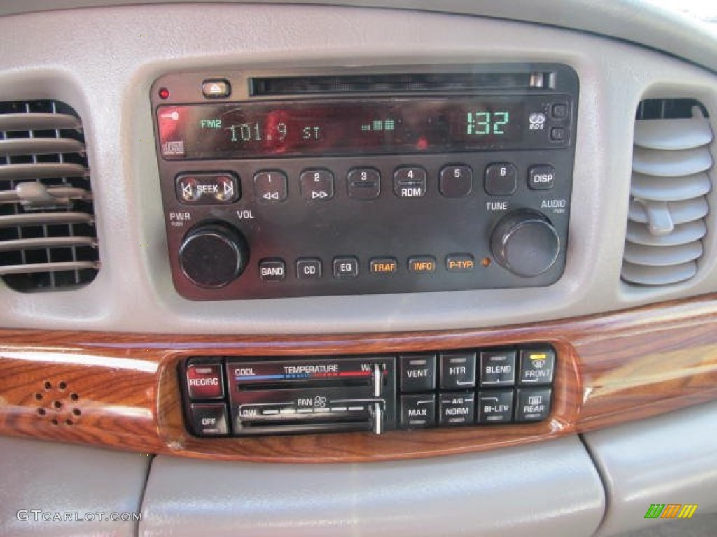 2003 LeSabre Custom - White / Medium Gray photo #12