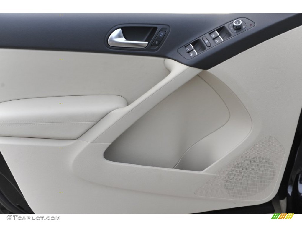 2012 Tiguan SE - Deep Black Metallic / Beige photo #8