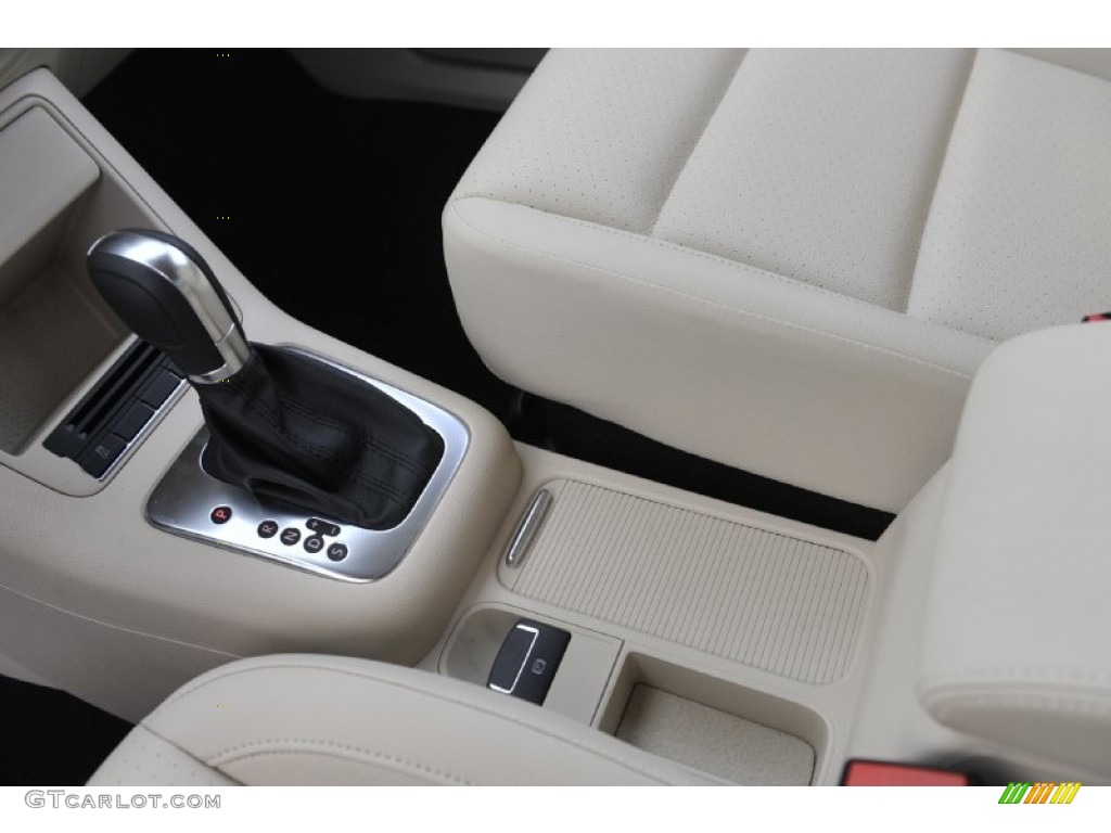 2012 Tiguan SE - Deep Black Metallic / Beige photo #12