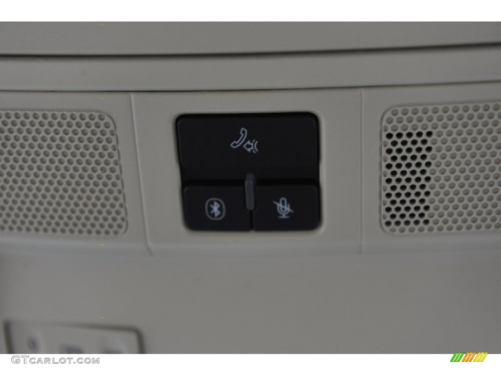 2012 Tiguan SE - Deep Black Metallic / Beige photo #14