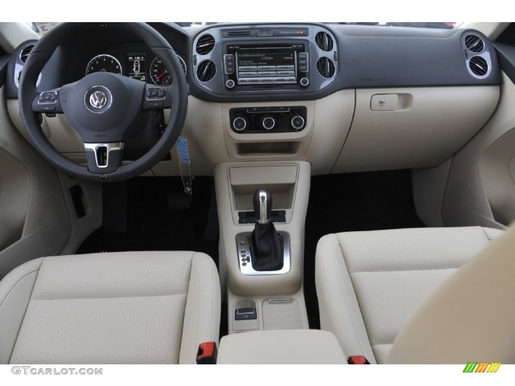 2012 Tiguan SE - Deep Black Metallic / Beige photo #21