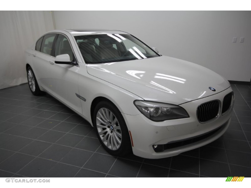 2009 7 Series 750i Sedan - Alpine White / Oyster Nappa Leather photo #1