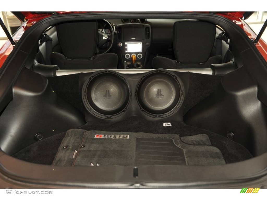 2011 Nissan 370Z NISMO Coupe Trunk Photo #56940593