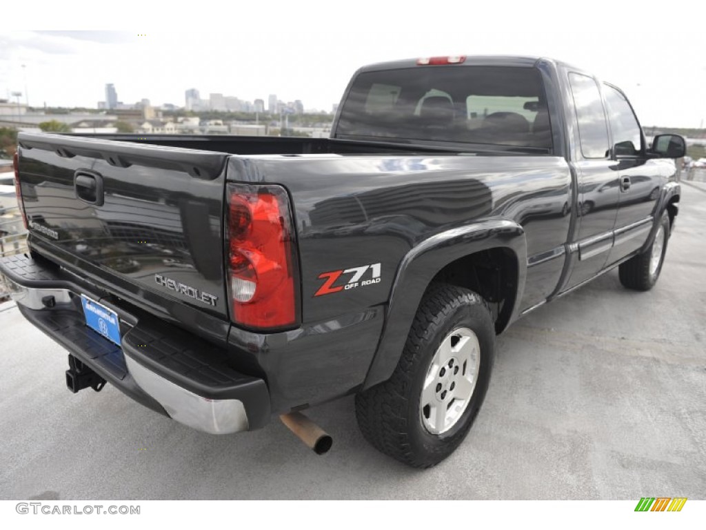 2004 Silverado 1500 Z71 Extended Cab 4x4 - Black / Dark Charcoal photo #8