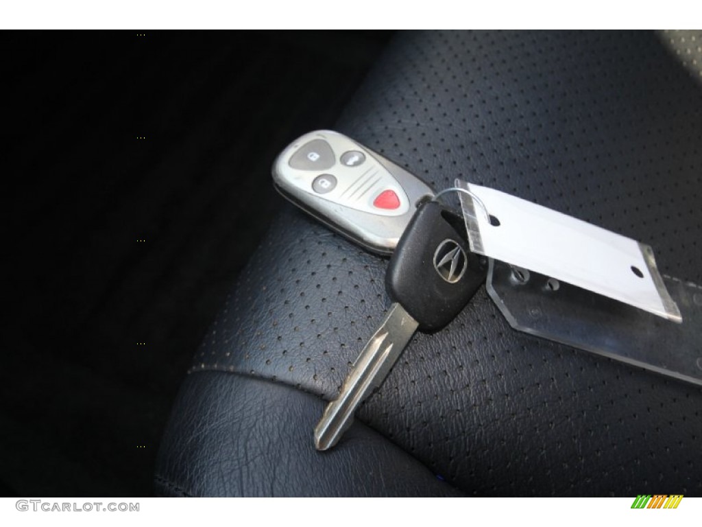 2004 Acura TSX Sedan Keys Photos