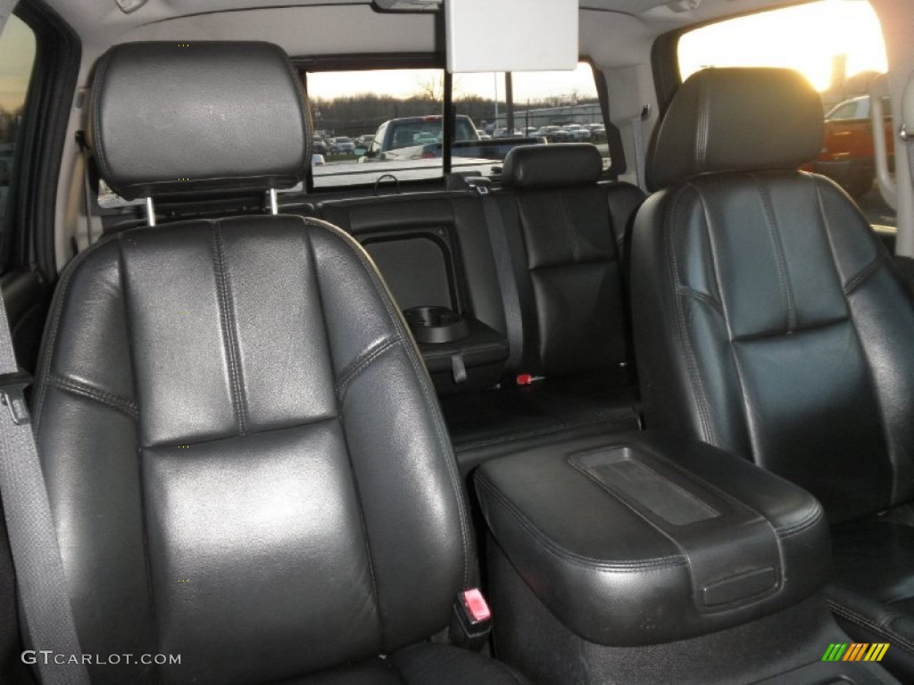 Ebony Black Interior 2007 Chevrolet Silverado 1500 LTZ Crew Cab 4x4 Photo #56946254