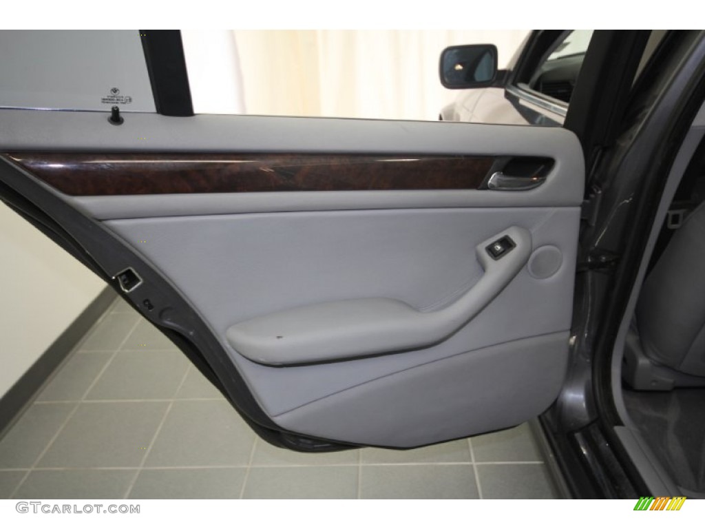 2001 3 Series 330i Sedan - Steel Grey Metallic / Grey photo #32