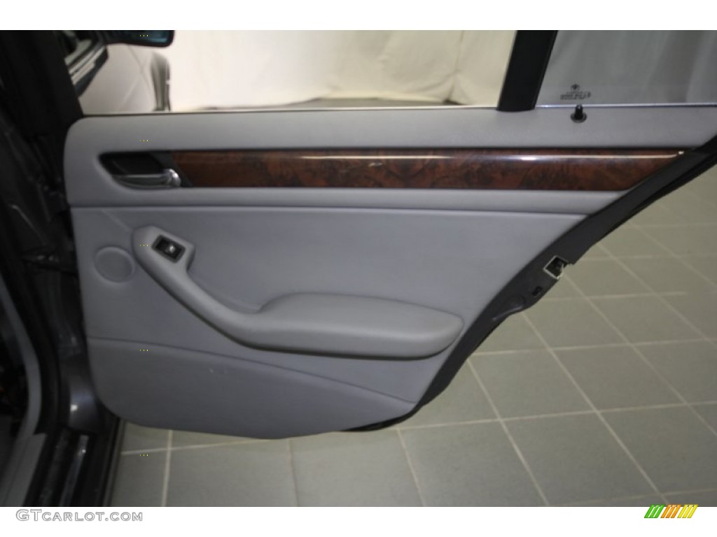 2001 3 Series 330i Sedan - Steel Grey Metallic / Grey photo #35