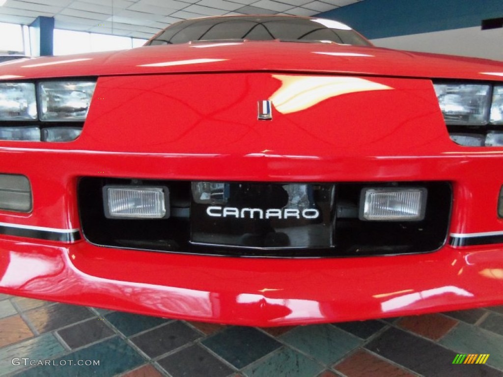 1987 Chevrolet Camaro IROC-Z Sport Coupe Marks and Logos Photo #56948366