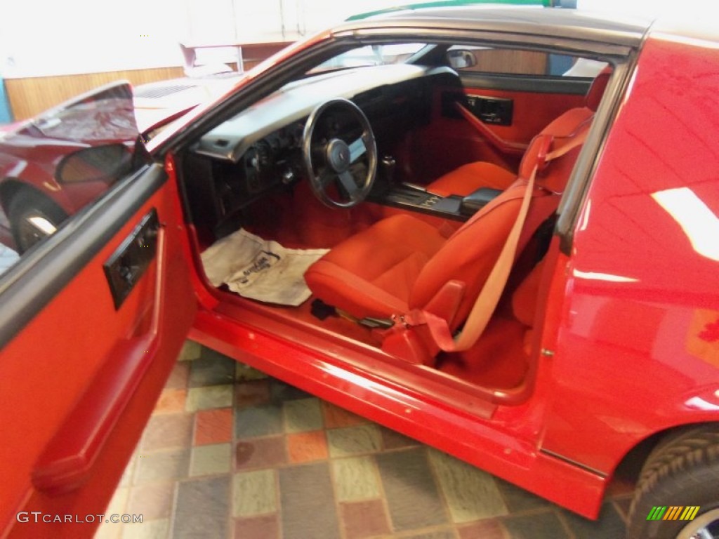 Red Interior 1987 Chevrolet Camaro IROC-Z Sport Coupe Photo #56948384