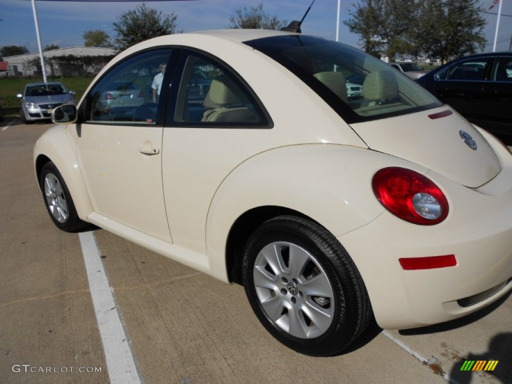 2009 New Beetle 2.5 Coupe - Harvest Moon Beige / Cream photo #5