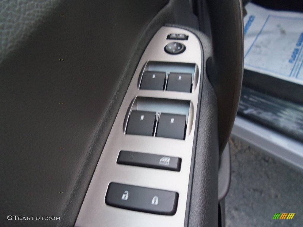 2011 Silverado 1500 LT Extended Cab 4x4 - Sheer Silver Metallic / Ebony photo #14