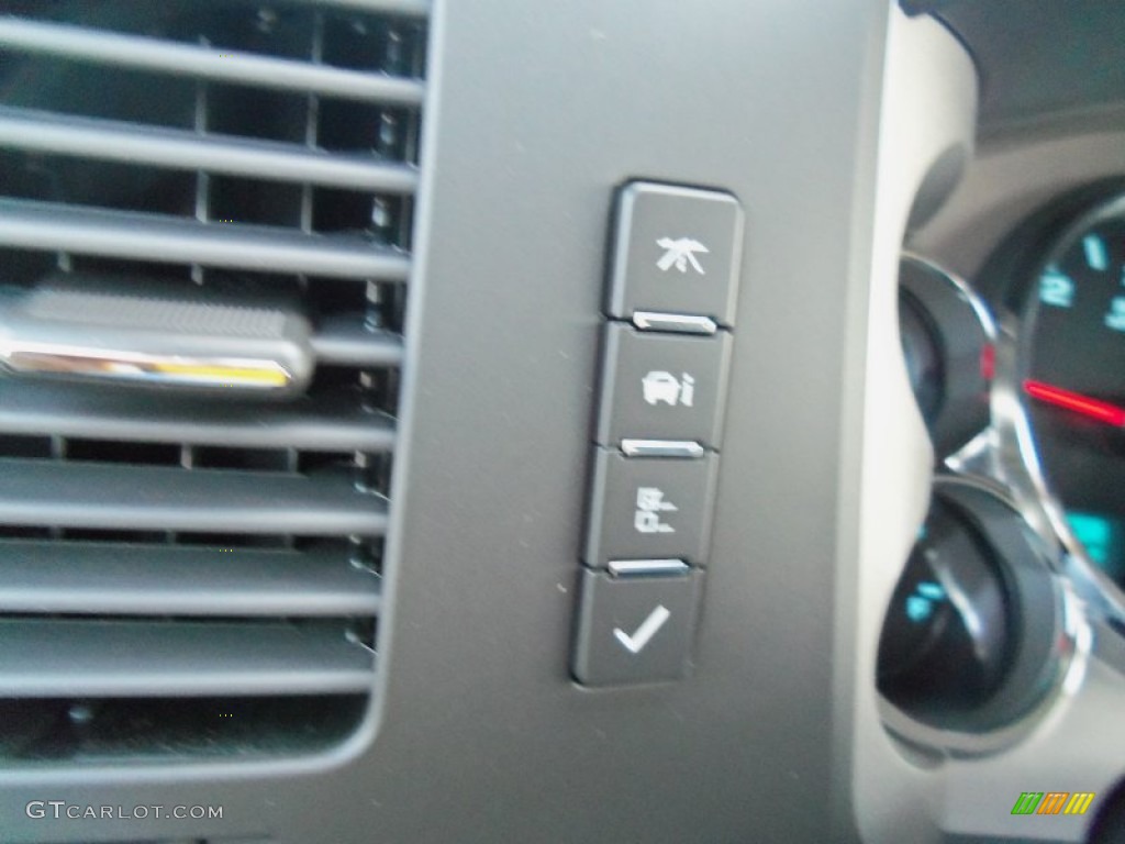 2011 Silverado 1500 LT Extended Cab 4x4 - Sheer Silver Metallic / Ebony photo #22