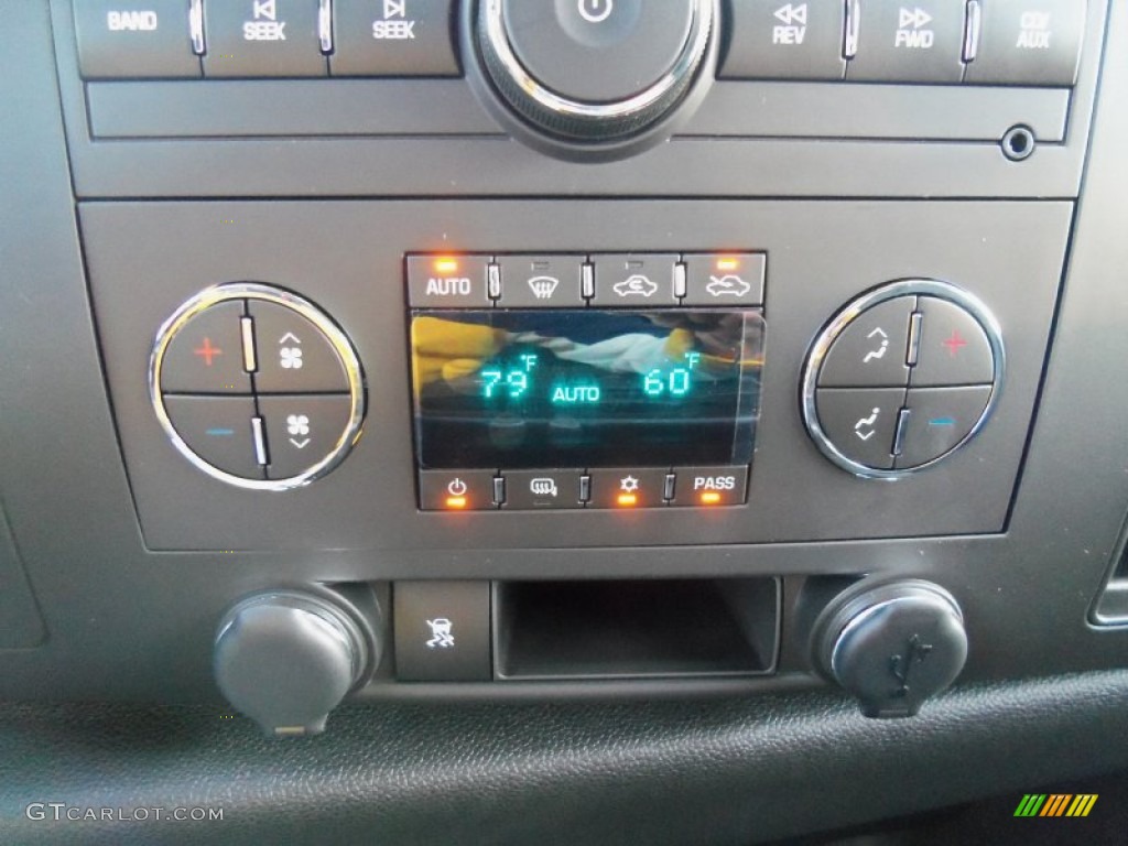 2011 Silverado 1500 LT Extended Cab 4x4 - Sheer Silver Metallic / Ebony photo #26