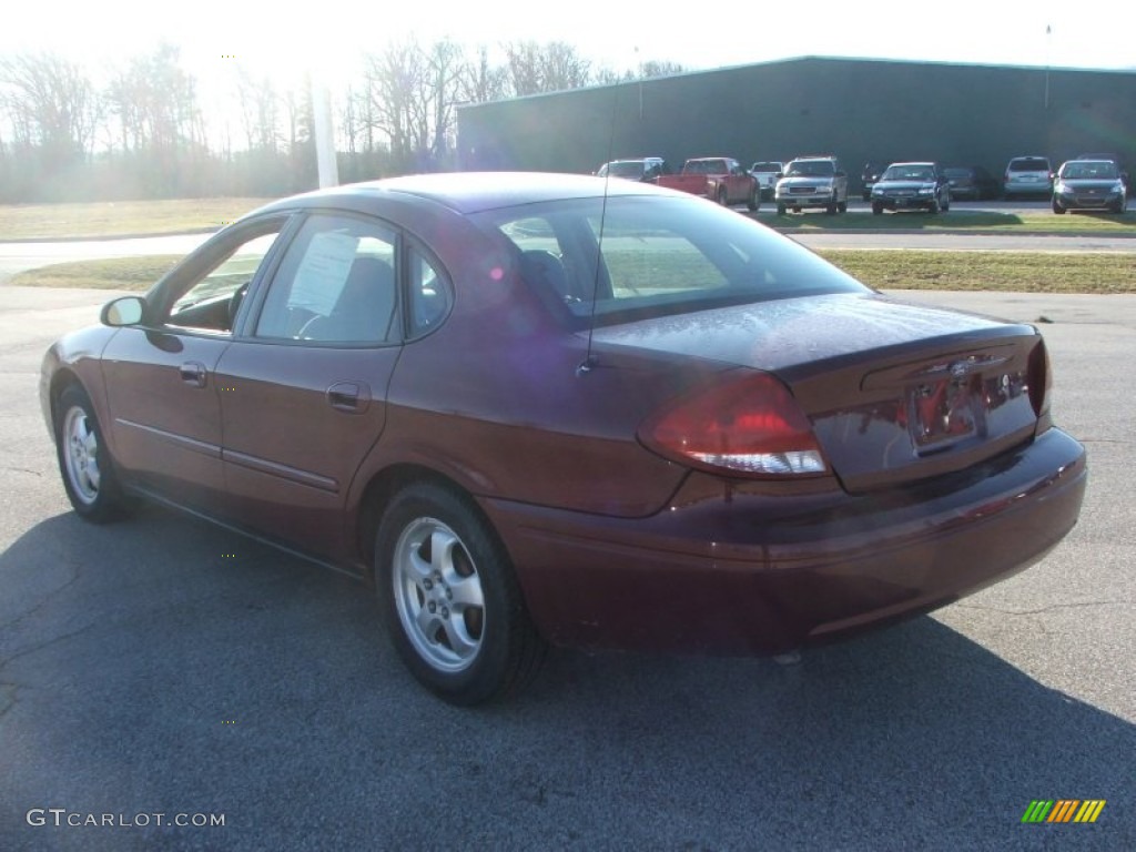 2006 Taurus SE - Merlot Metallic / Medium/Dark Flint Grey photo #4
