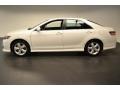 Super White - Camry SE Photo No. 3