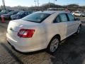 2012 White Platinum Tri-Coat Ford Taurus SEL  photo #4