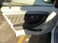 White Platinum Tri-Coat - Taurus SEL Photo No. 14