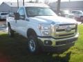 Oxford White - F350 Super Duty XLT Regular Cab 4x4 Photo No. 3
