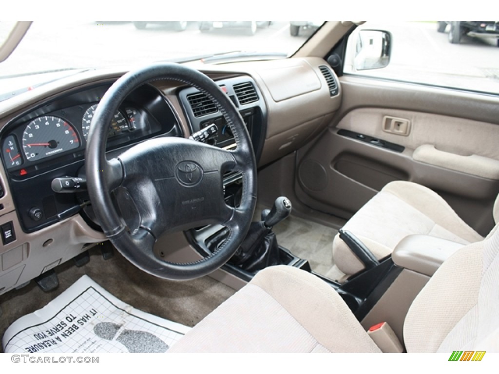 1999 4Runner SR5 4x4 - Desert Dune Metallic / Oak photo #3