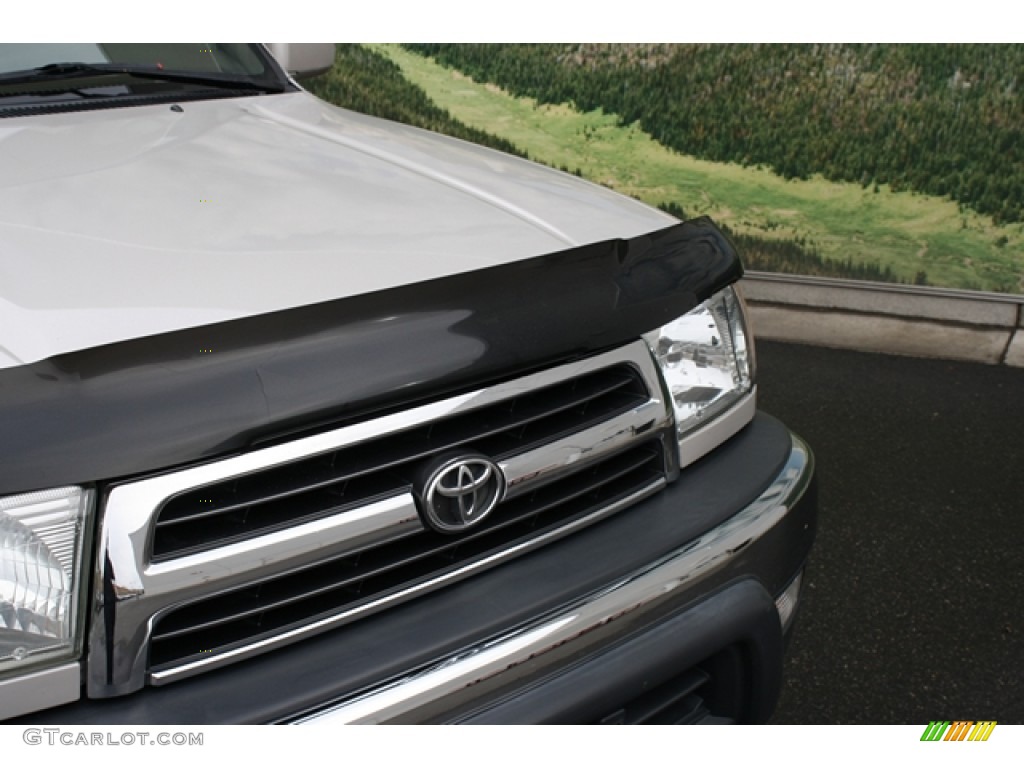 1999 4Runner SR5 4x4 - Desert Dune Metallic / Oak photo #22
